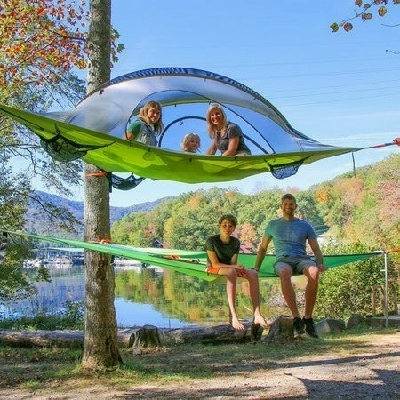 SkyNest - Portable Camping Triangle Hammock